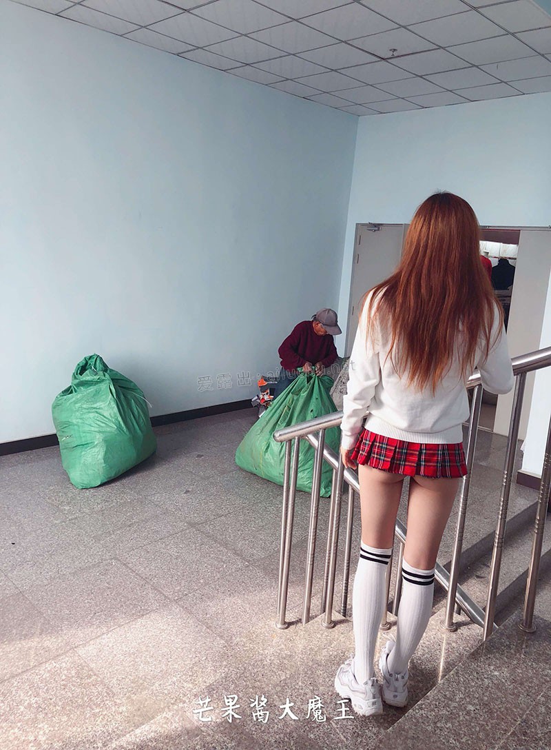 114455swe5sg8gk4gfgewv.jpg