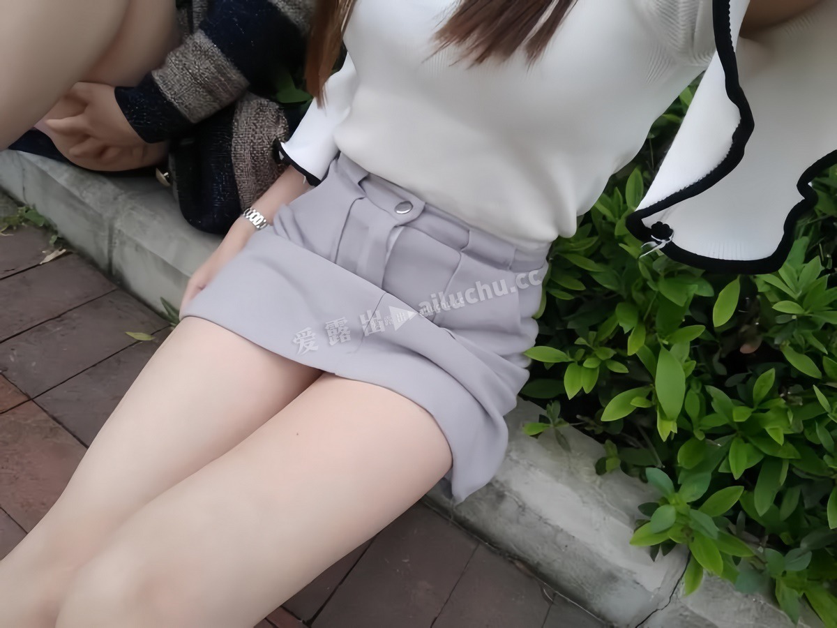 154622cj8j7x4cpe6c4sp4.jpg